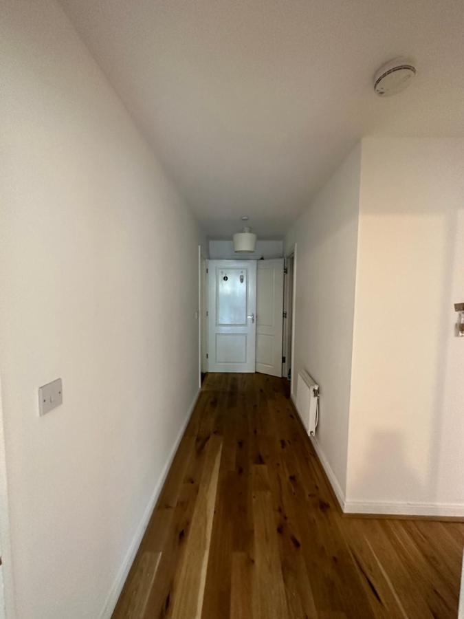 New Build 2 Bedroom With 2 Bath In Londres Exterior foto